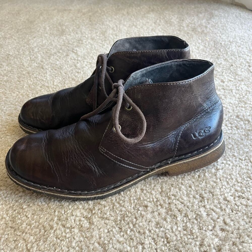 UGG Dark Brown Leather Men Chukka Ankle Boots 3275 Academia Preppy Sz 8